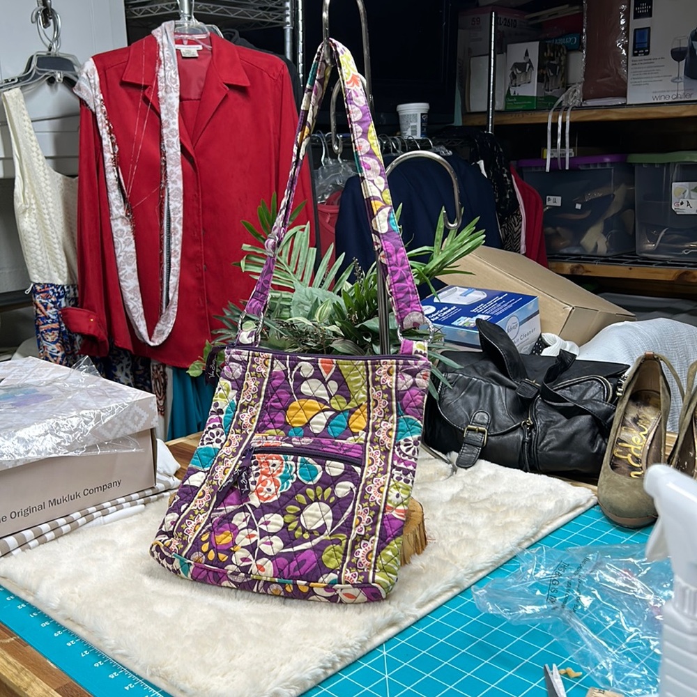 Vera Bradley purple crossbody shoulderβ bag